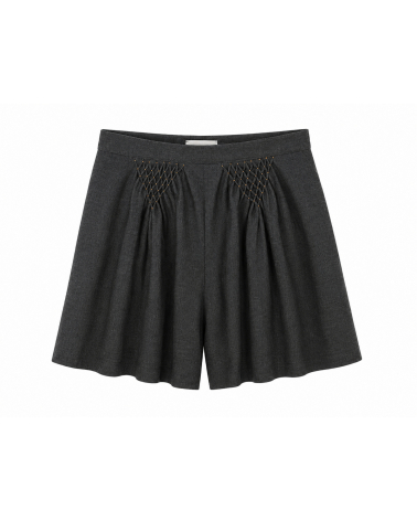 SHORT NIDO DE ABEJA